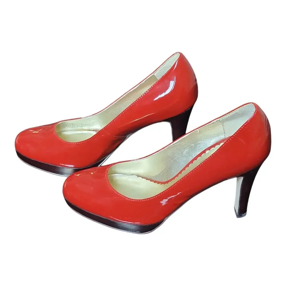 Jessica Simpson Red Patent Leather Round Toe Platform Wood Heels Stelletto Pumps